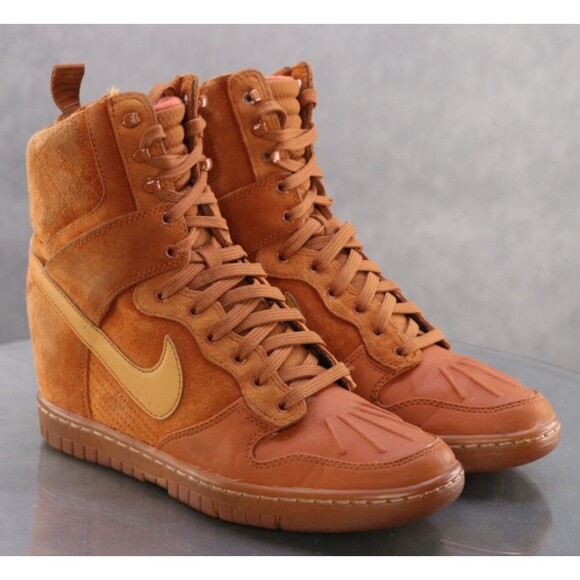 Nike Dunk Sky Women's Hidden Wedge Sneakers Boots Size 8.5 Suede Tan 584954-200 - Picture 5 of 12